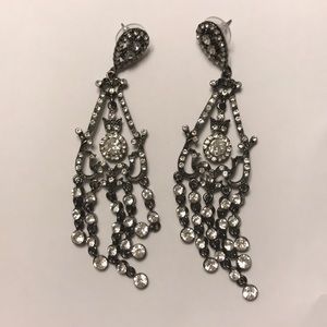 Banana republic chandelier earrings